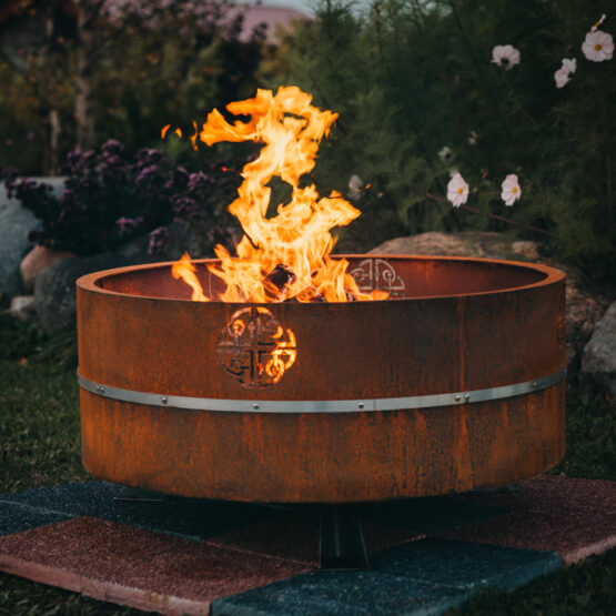 GrillSymbol Corten Steel Fire Pit Lucas, ø 95 cm + lid GrillSymbol Corten Steel Fire Pit Lucas, ø 95 cm + lid