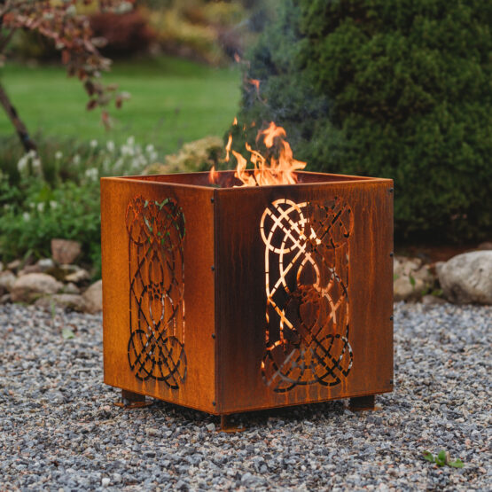 GrillSymbol Corten Steel Fire Pit Laterna GrillSymbol Corten Steel Fire Pit Laterna